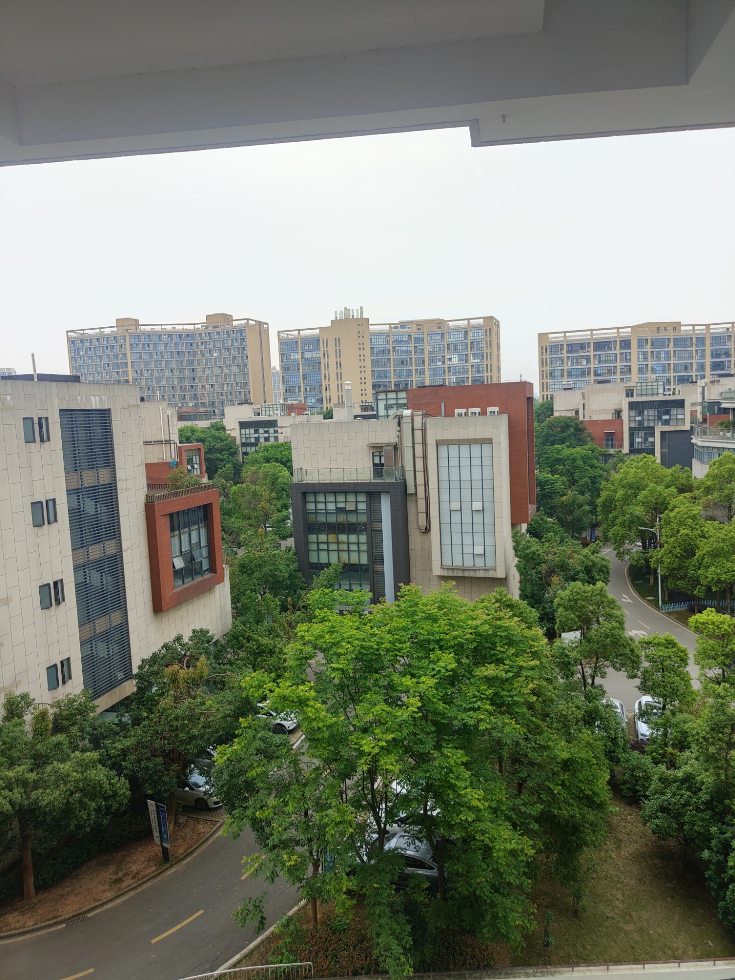 看来又要下雨了