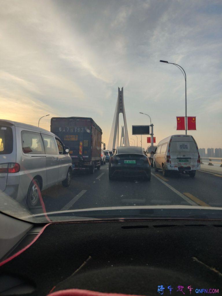 一大早就堵车