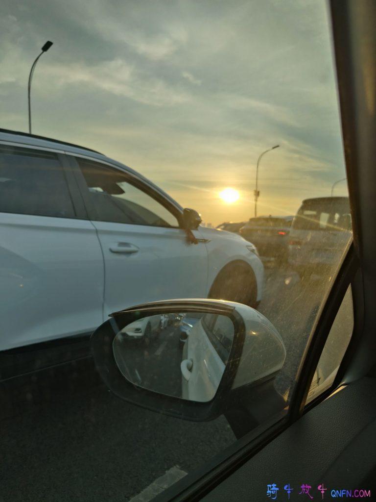 一大早就堵车